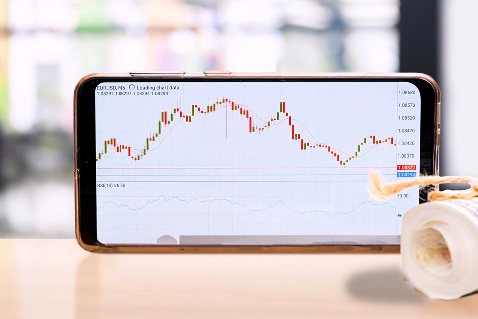 MetaTrader 4 自动化交易与 EA 工具界面